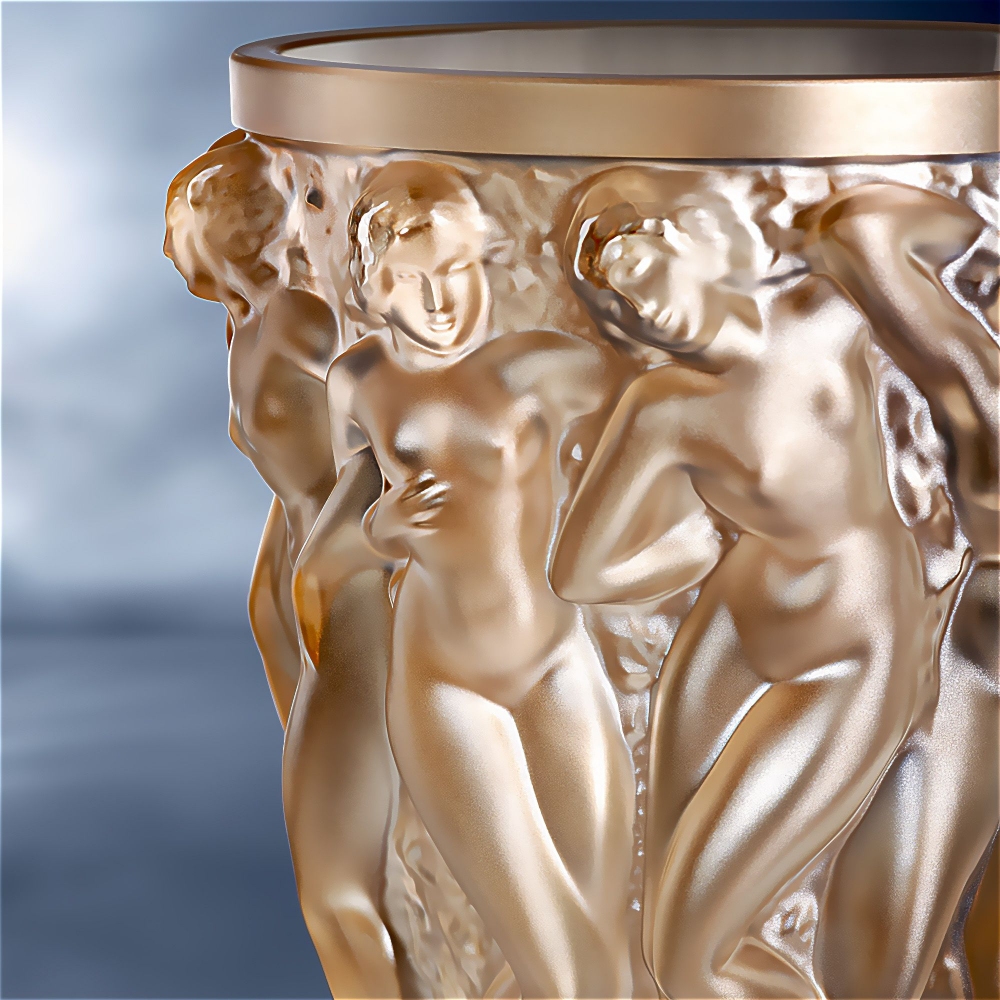 Lalique Vaso in cristallo Bacchantes Lustré Or