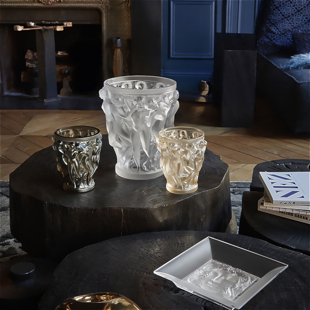 Lalique Vaso piccolo in cristallo Bacchantes Lustré Or
