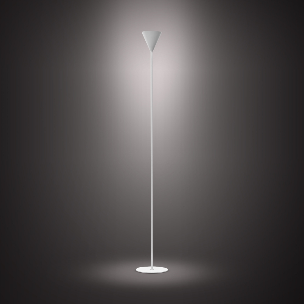 Firmamento Milano Lampada da terra Cono