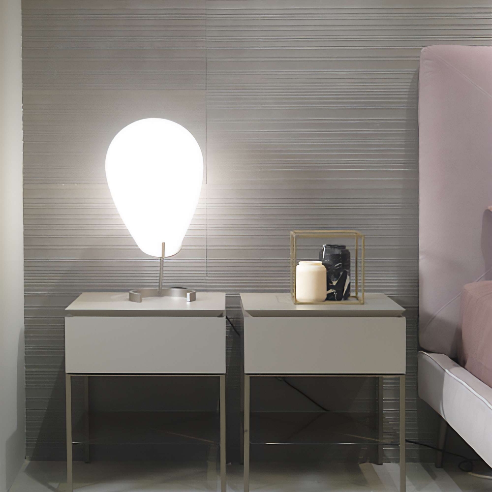Firmamento Milano Equilibrio medium table lamp