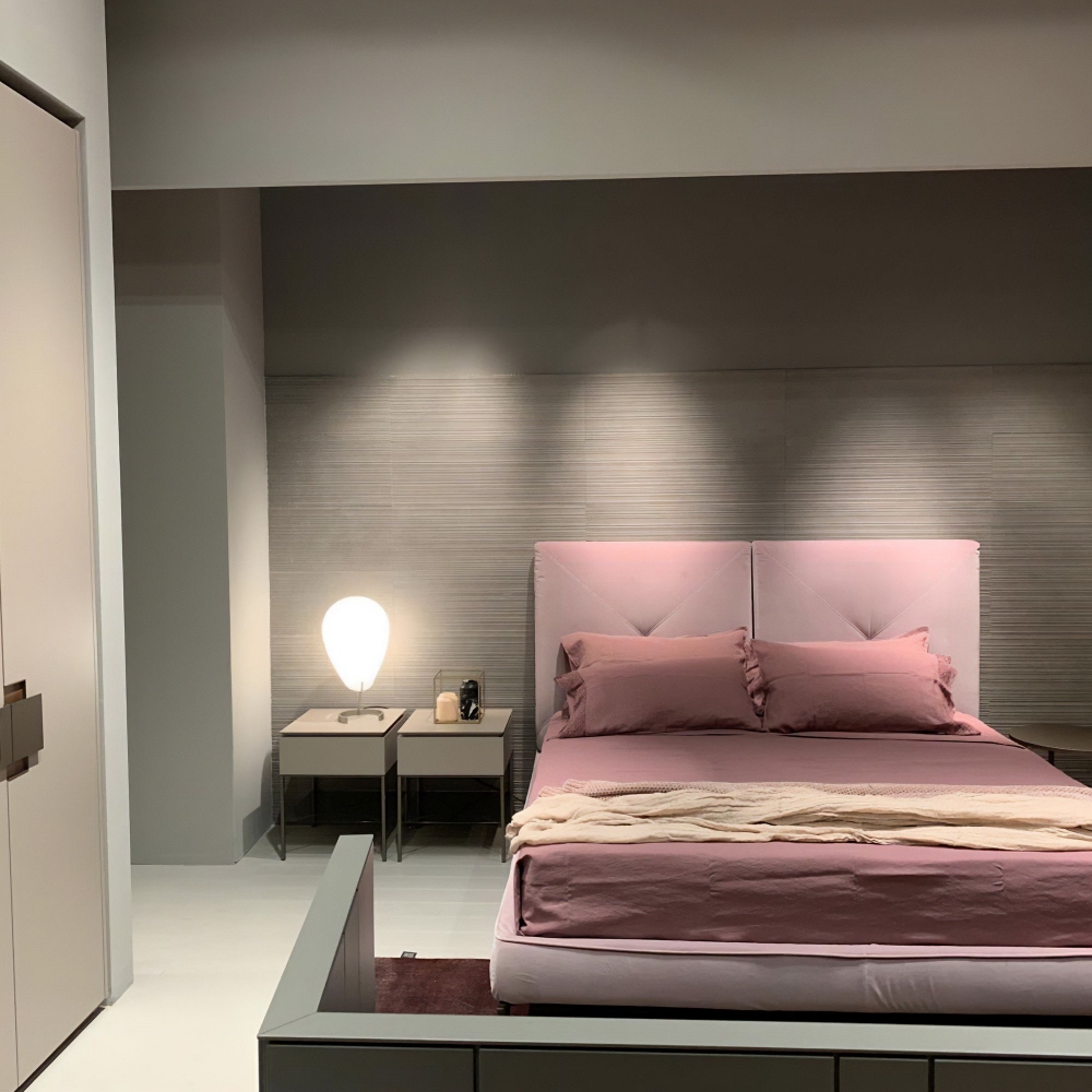 Firmamento Milano Equilibrio medium table lamp