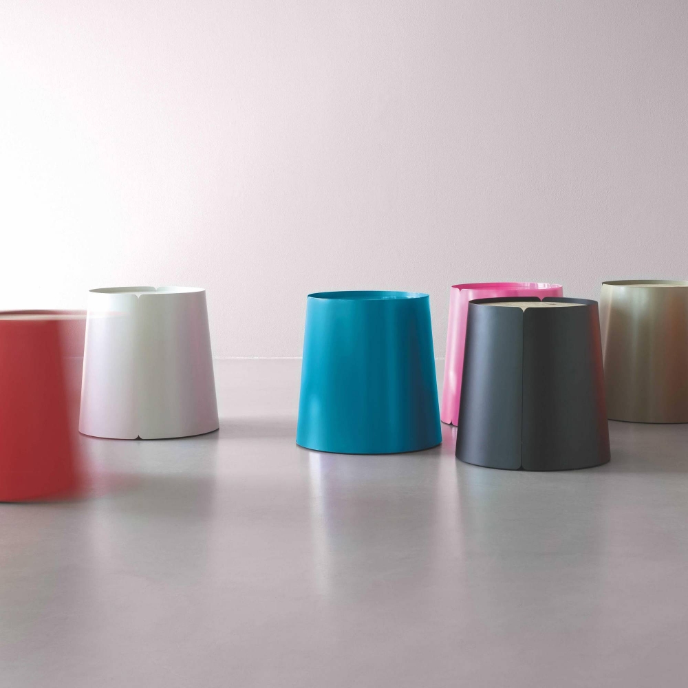 Meme Design Tavolino Bobino - 3 ruote interne e top in metallo