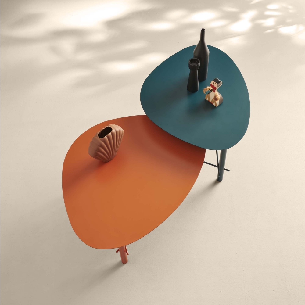 Meme Design Tavolino basso Cookie 79x61x37h cm - Top in metallo