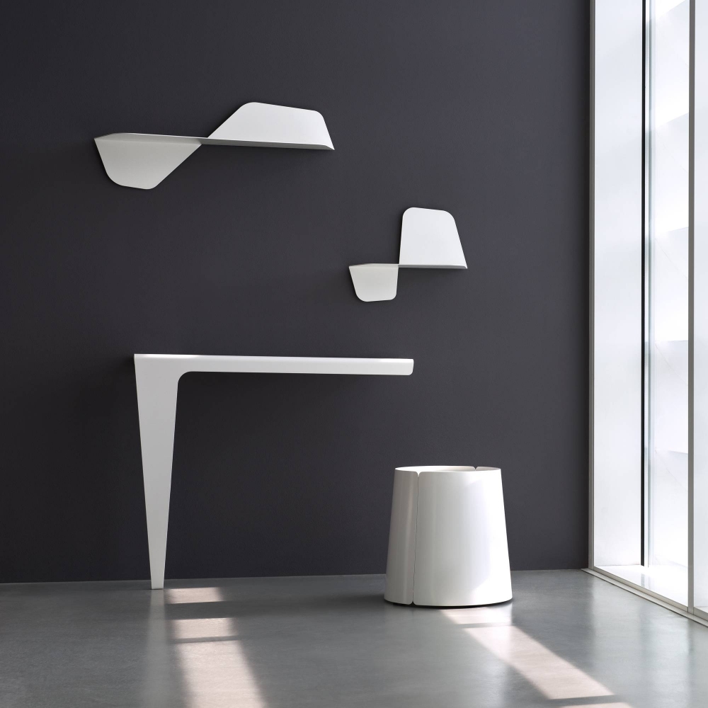 Meme Design Lama console