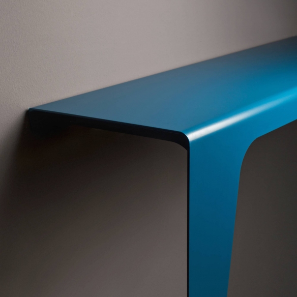 Meme Design Lama console