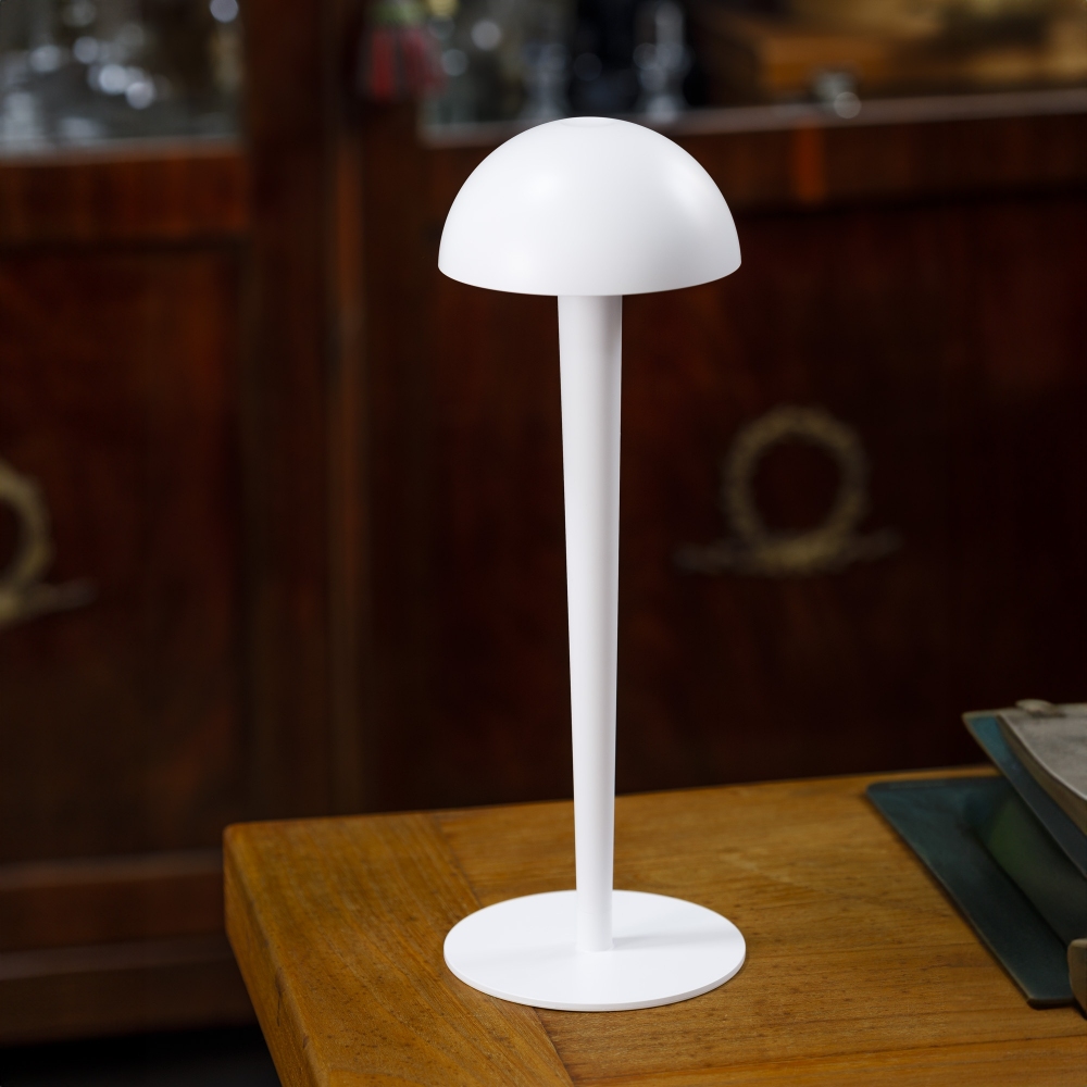 Blackout Pin table lamp