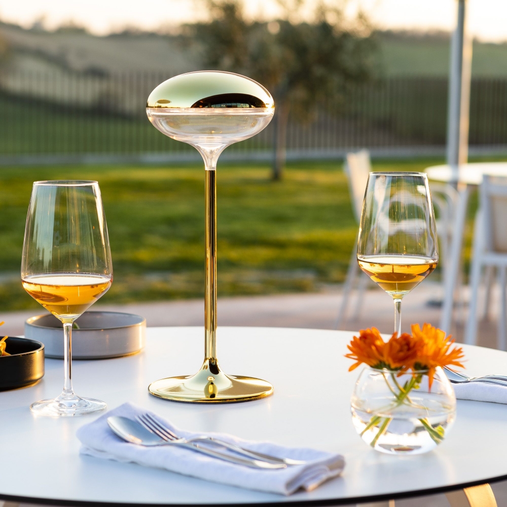 Blackout Zeebo table lamp