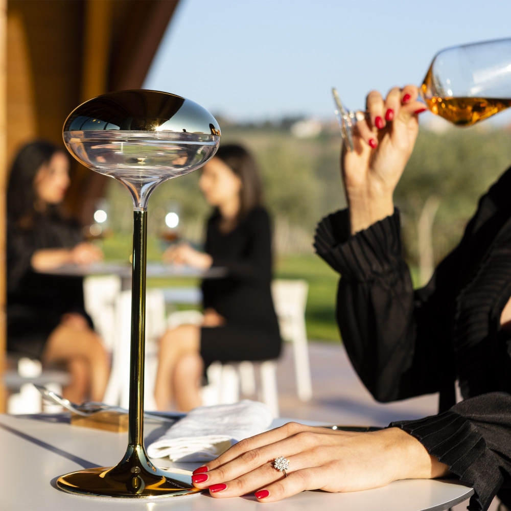 Blackout Zeebo table lamp