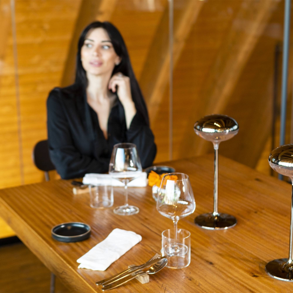 Blackout Zeebo table lamp