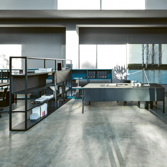 Desalto Libreria modulare Helsinki - Composizione Q (h. 198 L 70 + 67 + 67 - 204 cm)