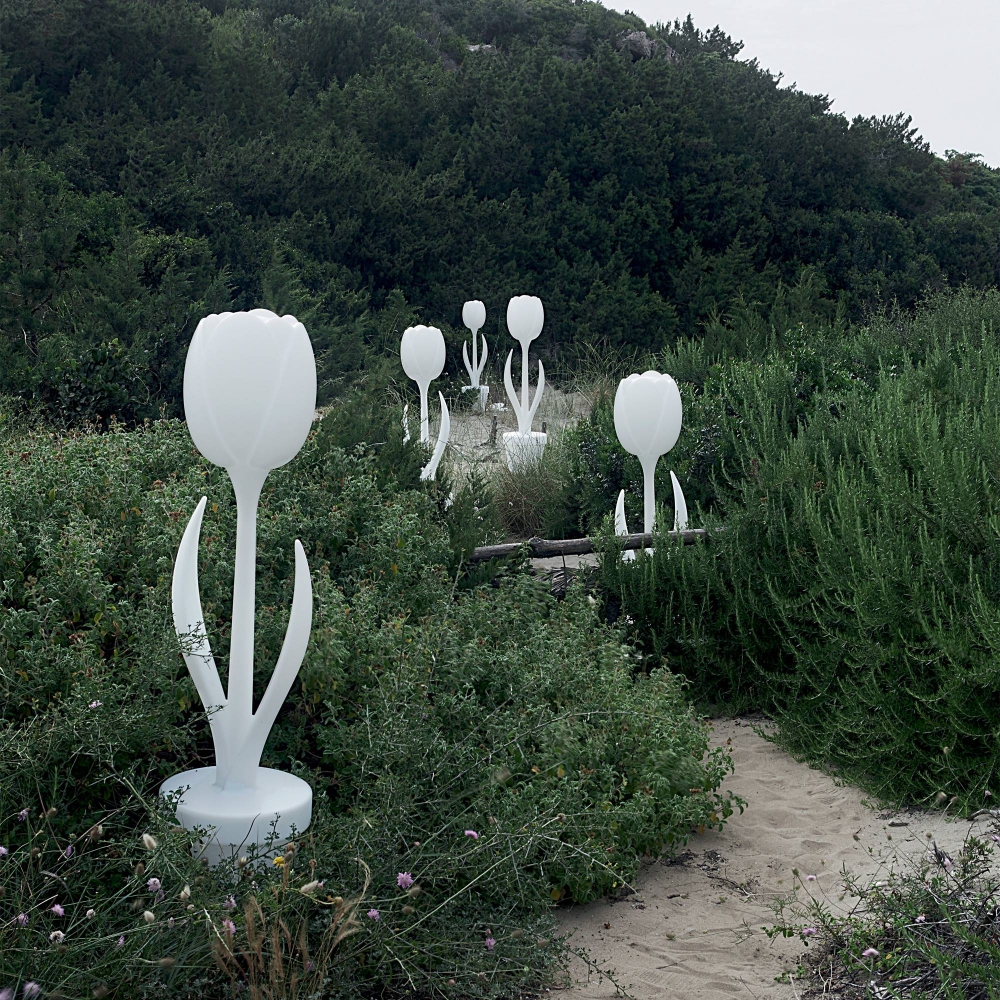 My Your Tulip XL indoor floor lamp
