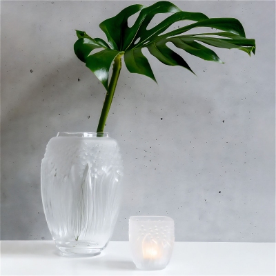 Lalique Muguet Candle... 2