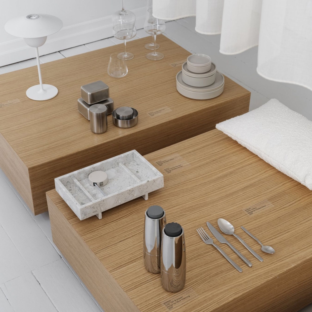 Blomus Goba large coffee table 100x70x29h cm