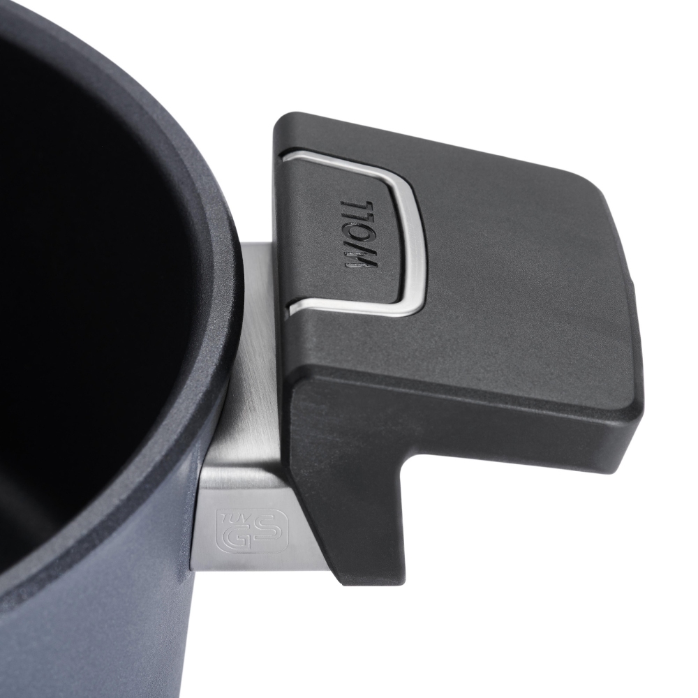 Woll Diamond Lite square saucepan with handles 24x24 cm