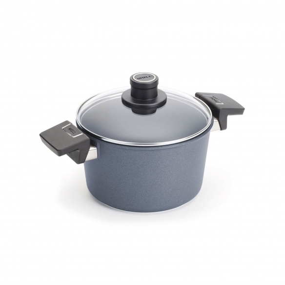Woll Diamond Lite pot with handles and lid diam. 20 cm ?