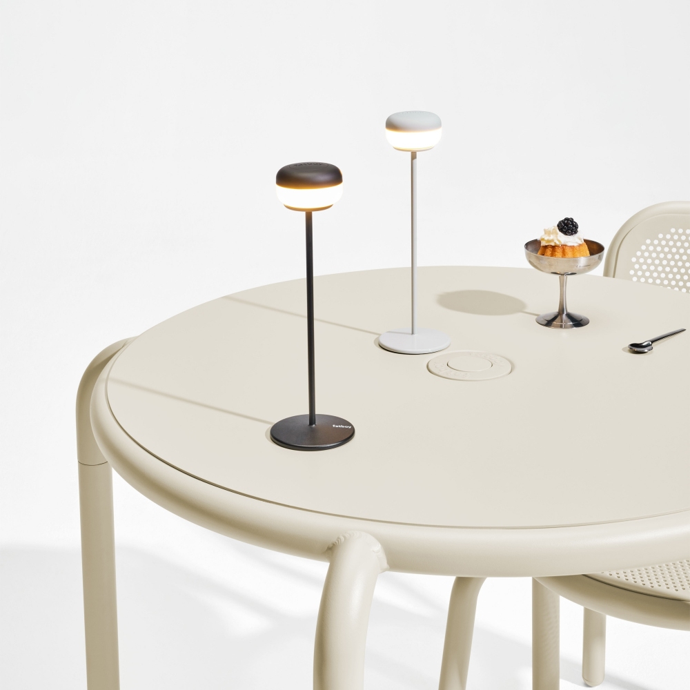 Fatboy Cheerio rechargeable table lamp