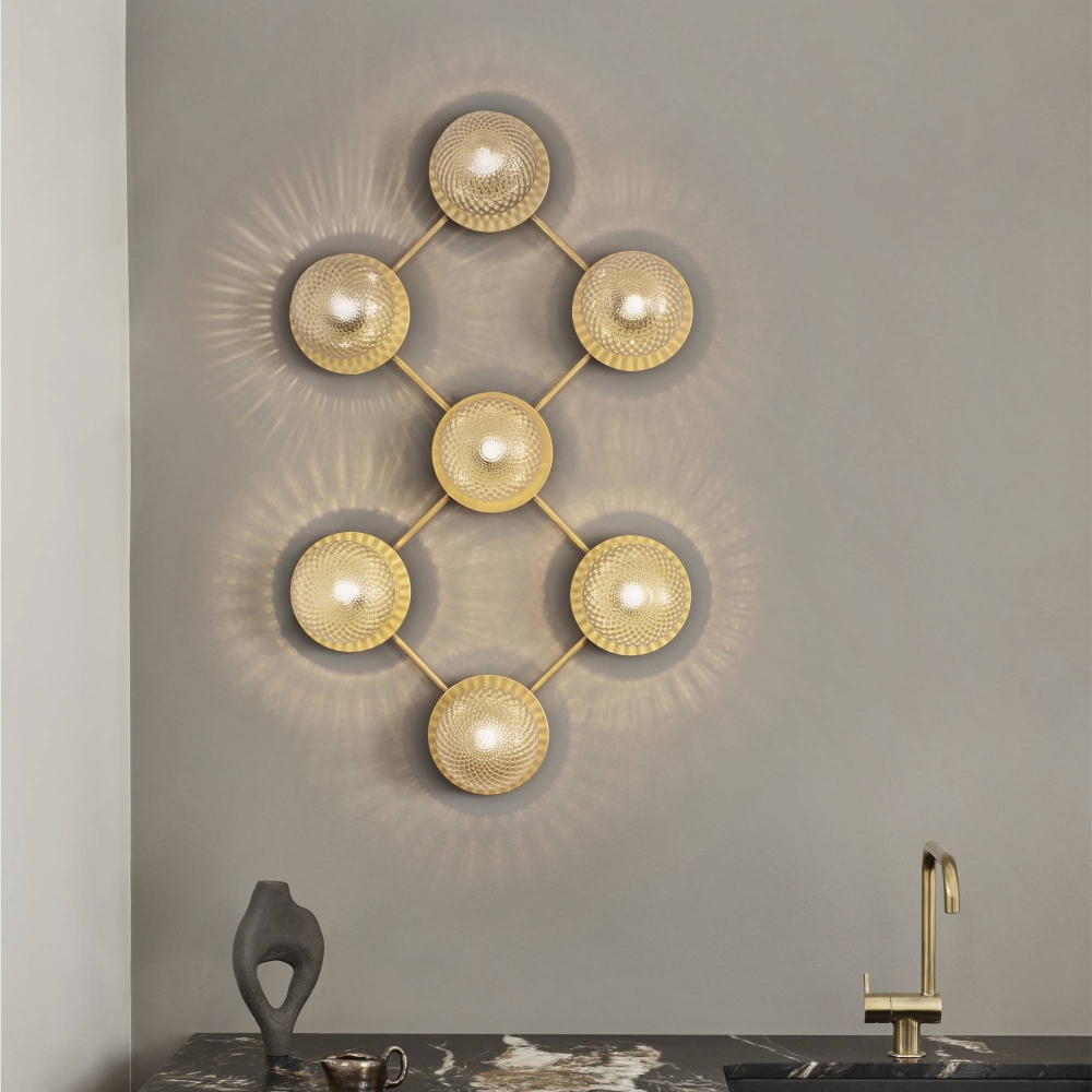 Nuura Liila 7 ceiling/wall lamp