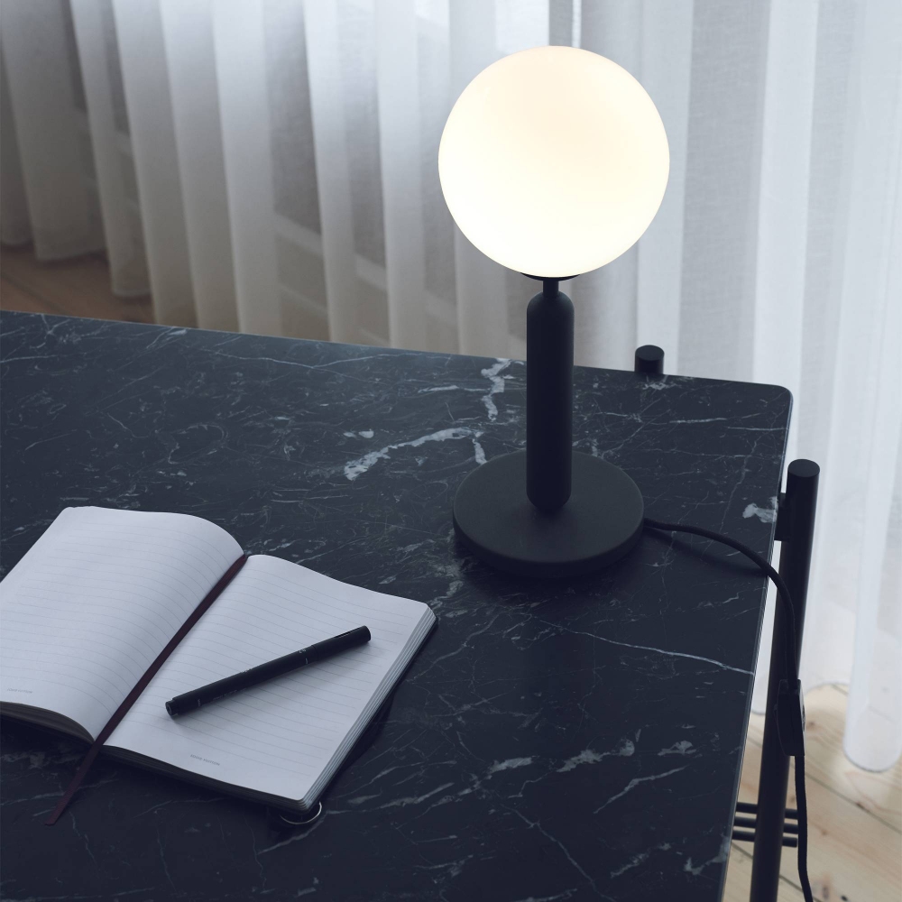 Nuura Miira table lamp