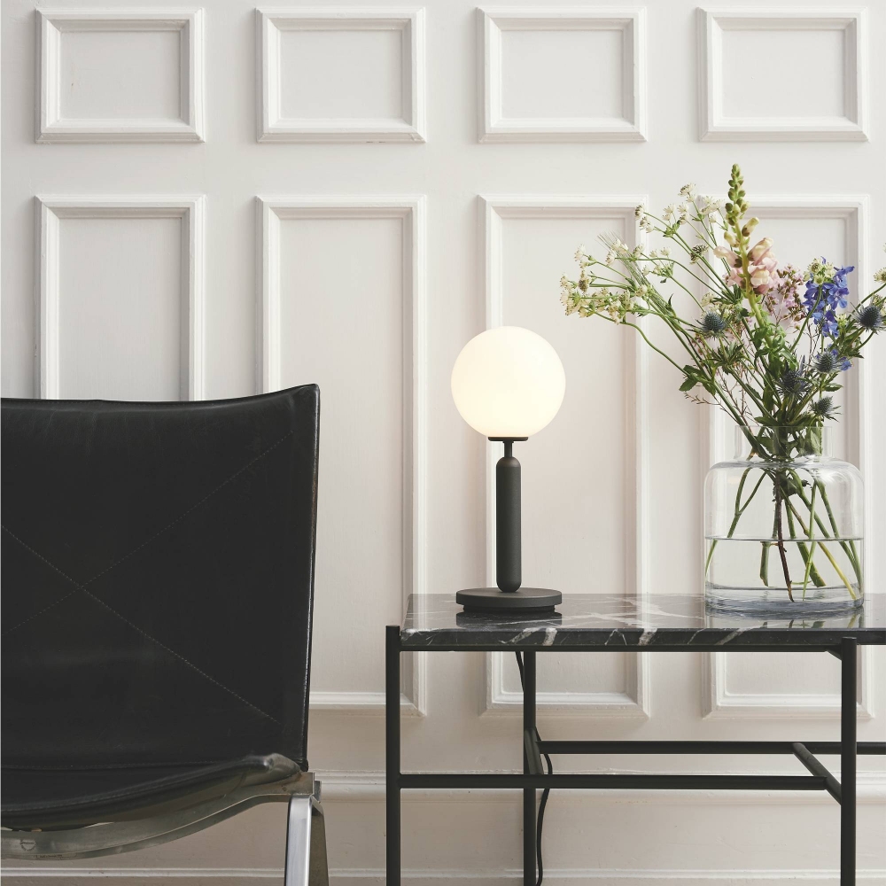 Nuura Lampada da tavolo Miira