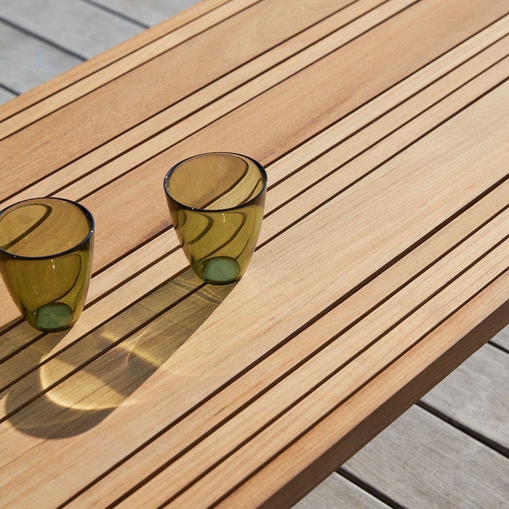 Diphano Switch Rope coffee table with Teak top