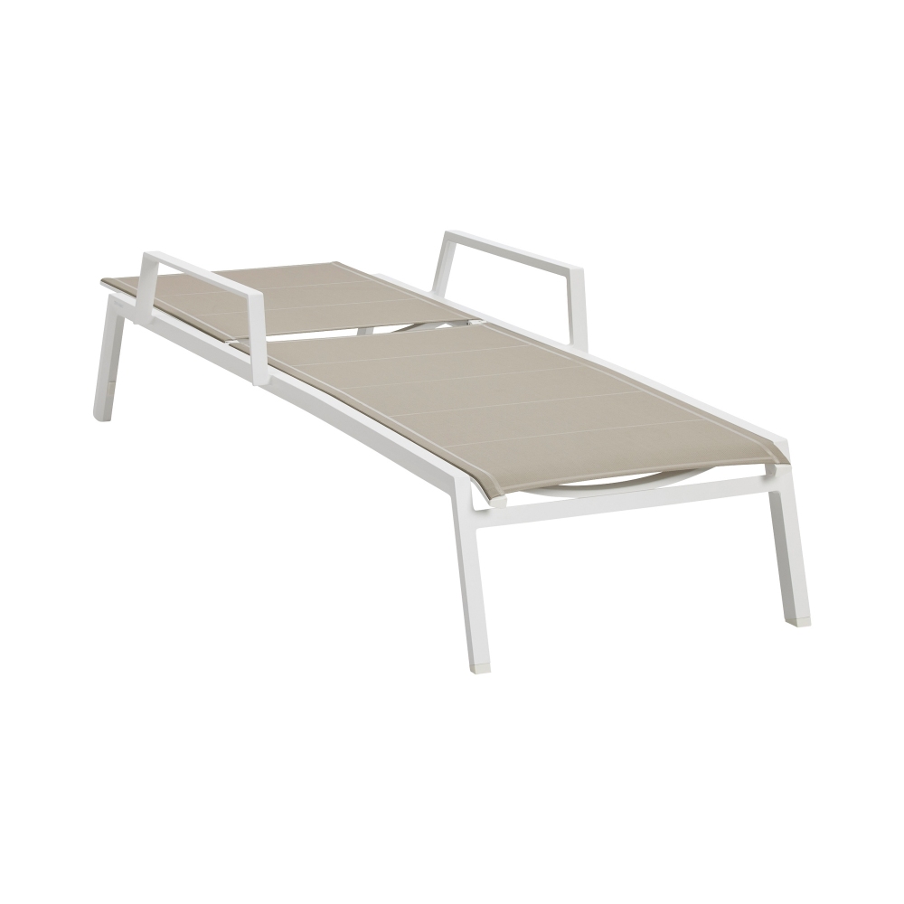 Diphano Selecta lounger with armrests