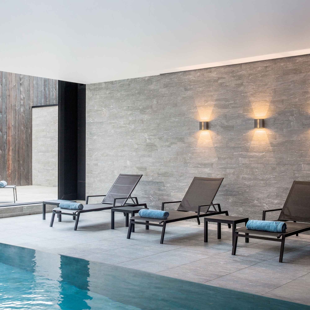 Diphano Lettino con braccioli Selecta