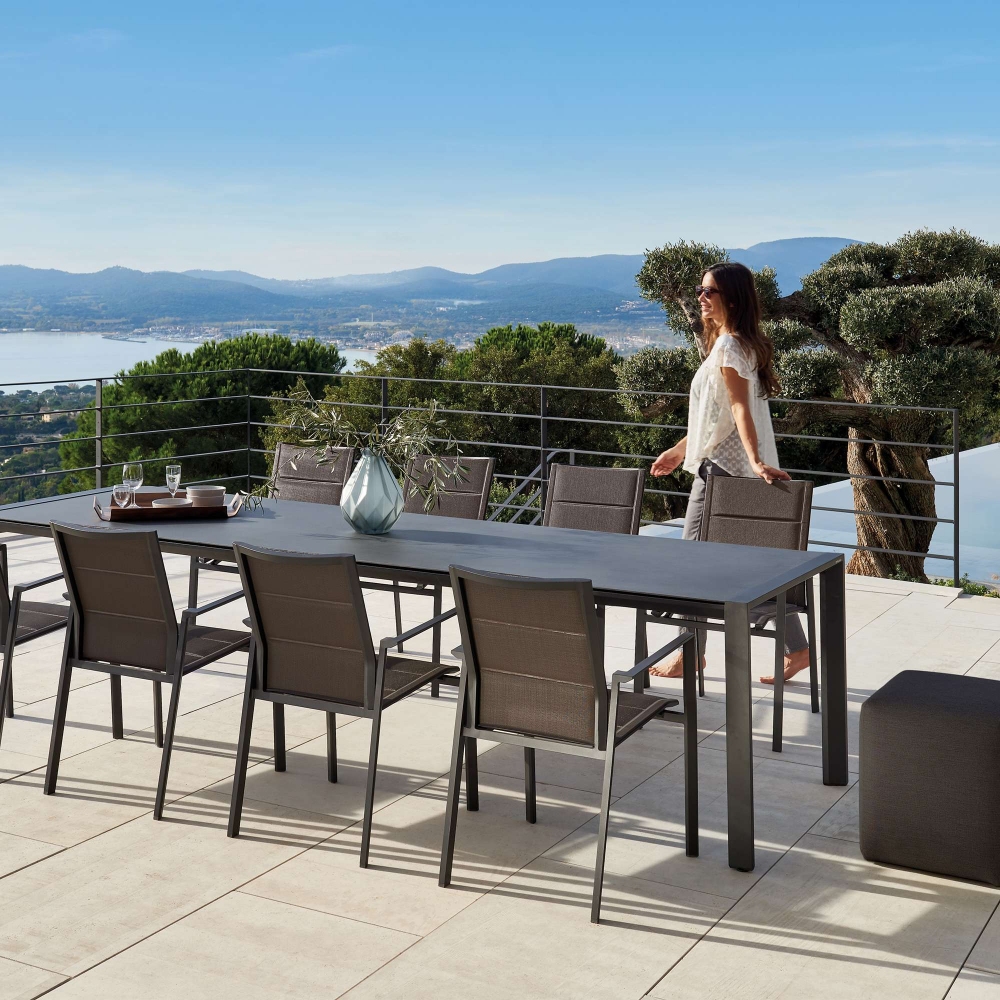 Diphano Selecta dining armchair