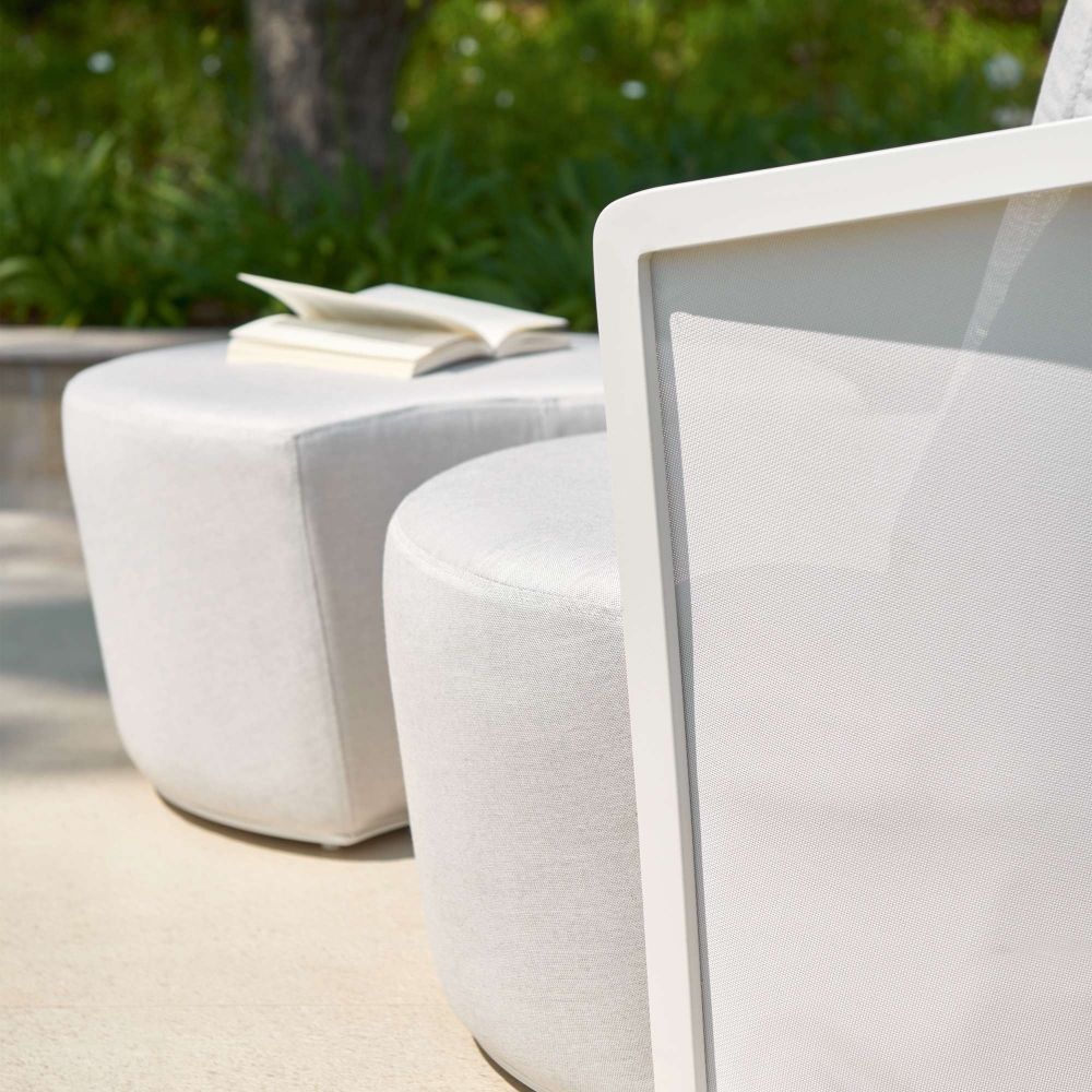 Diphano Cielo footstool with cushions