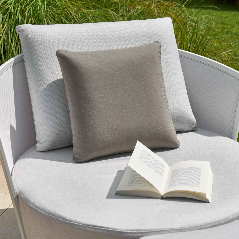 Diphano Poltrona con cuscini Cielo