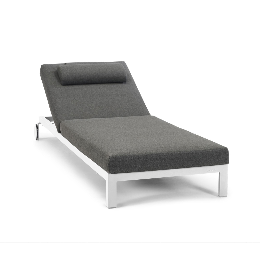 Diphano Cubic lounger with cushion