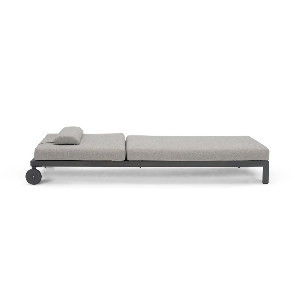 Diphano Cubic lounger with cushion