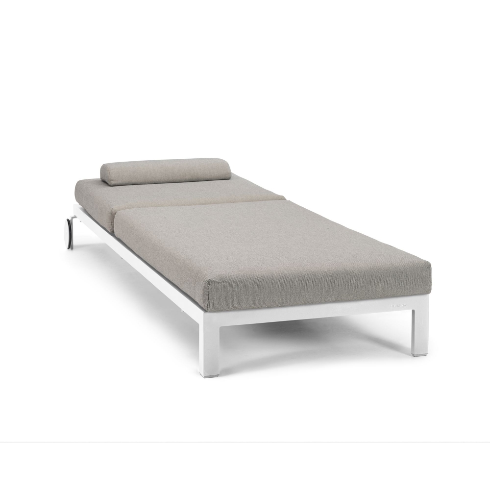 Diphano Cubic lounger with cushion