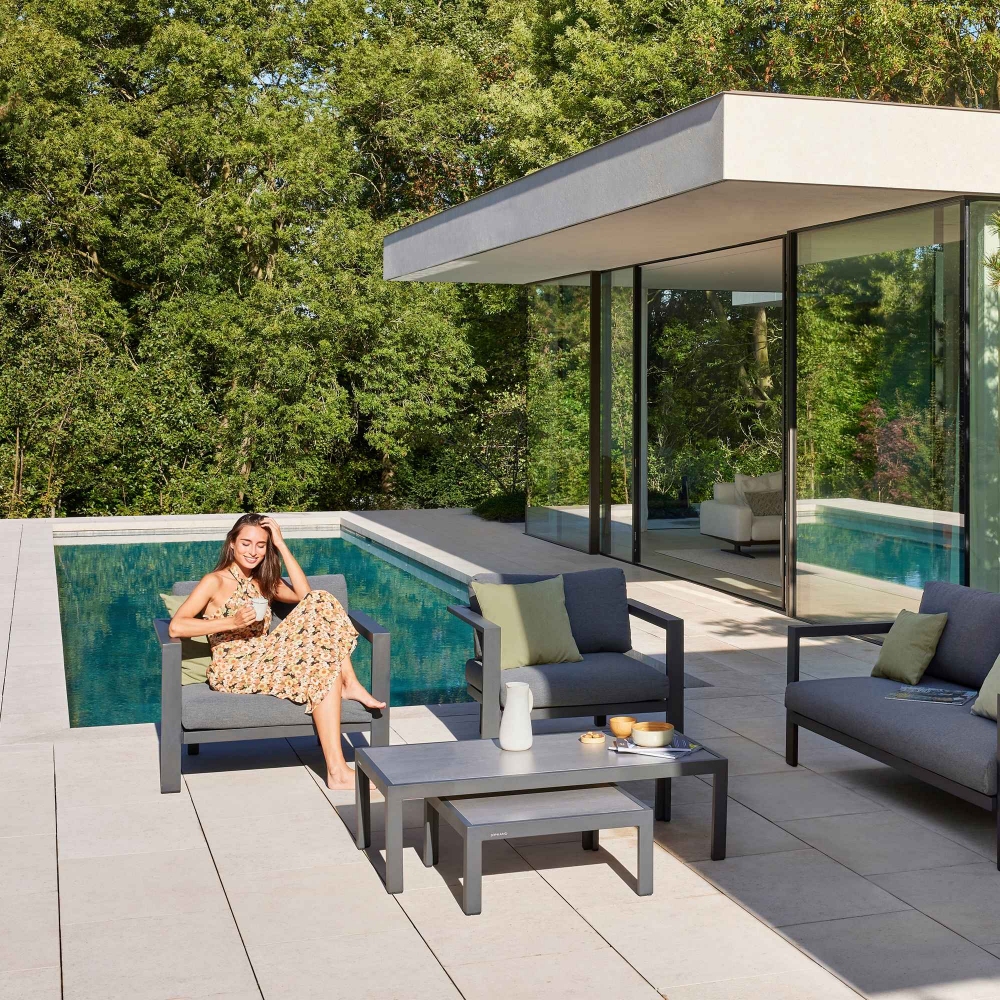 Diphano Tavolino 125x65 h 37 cm Cubic