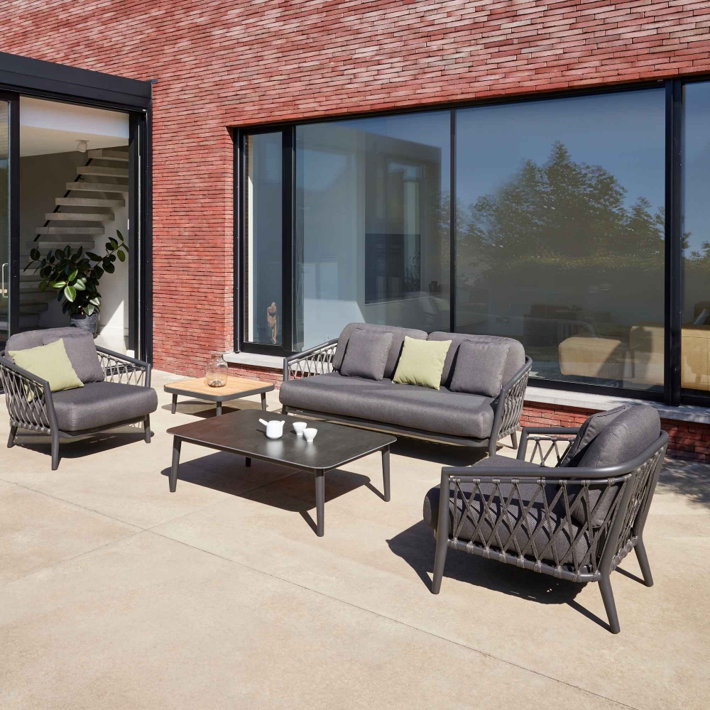 Diphano Diamond lounge chair with cushions