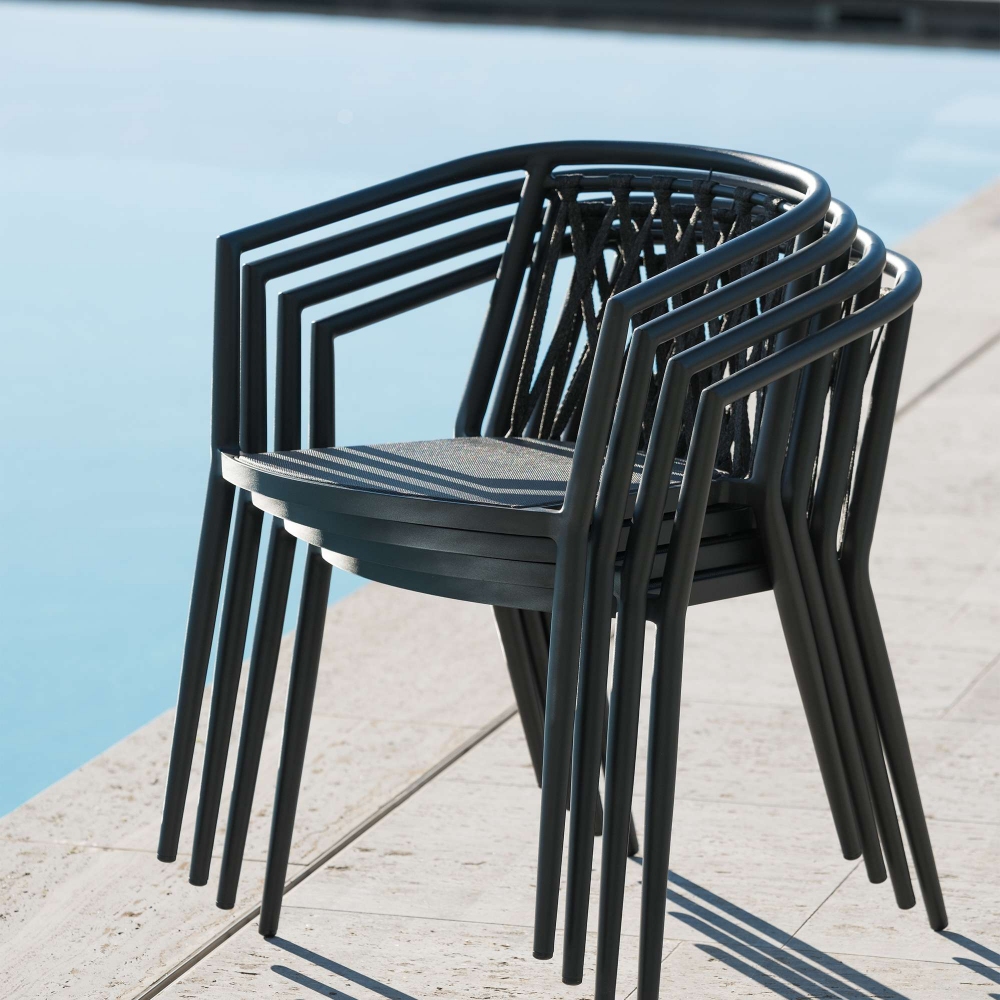 Diphano Diamond dining armchair