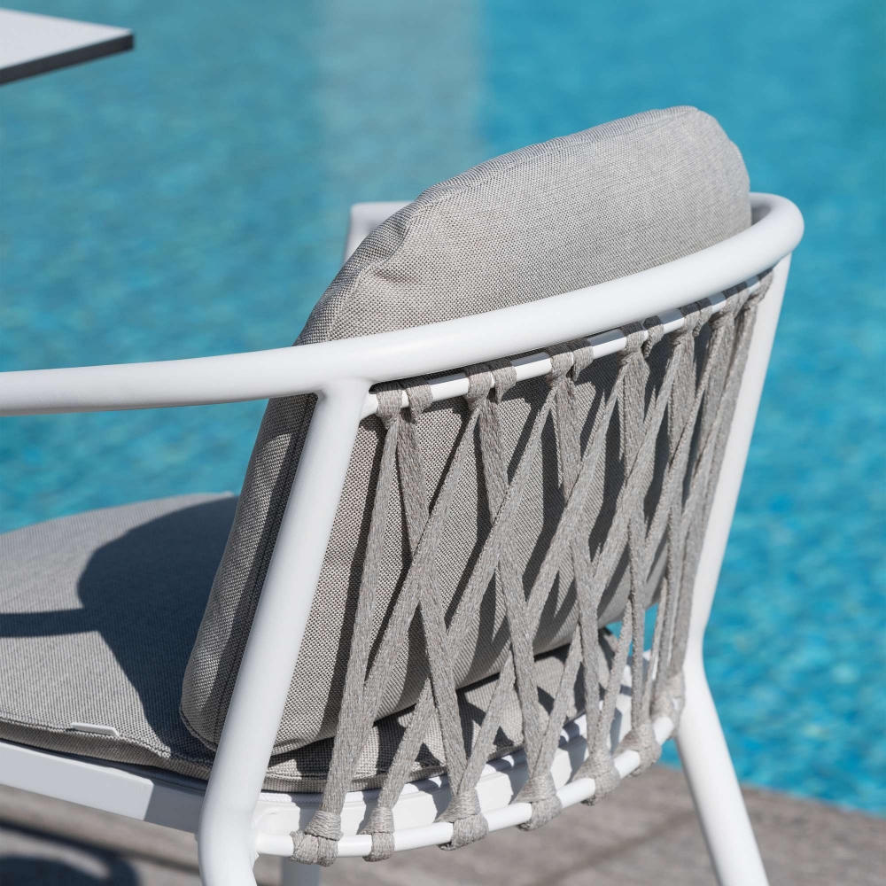 Diphano Diamond dining armchair