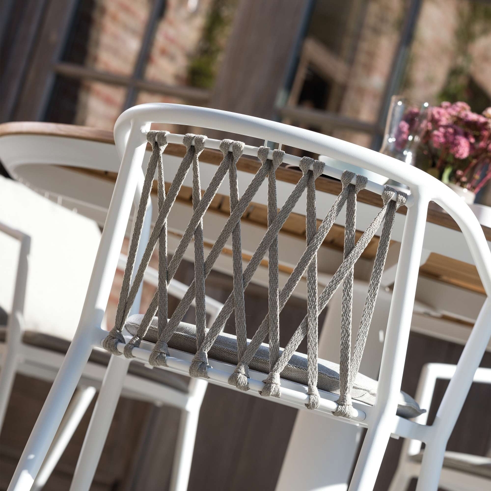 Diphano Diamond dining armchair