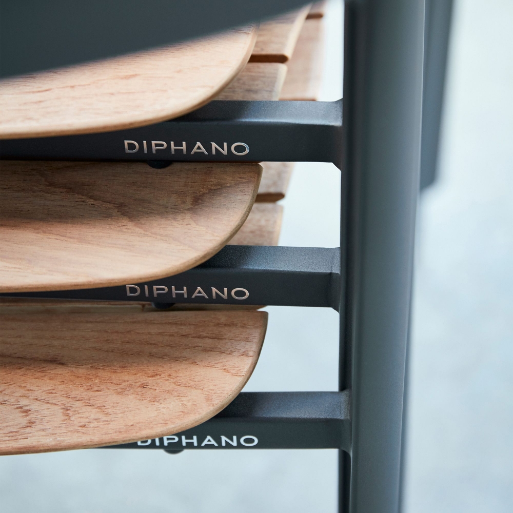 Diphano Icon dining armchair