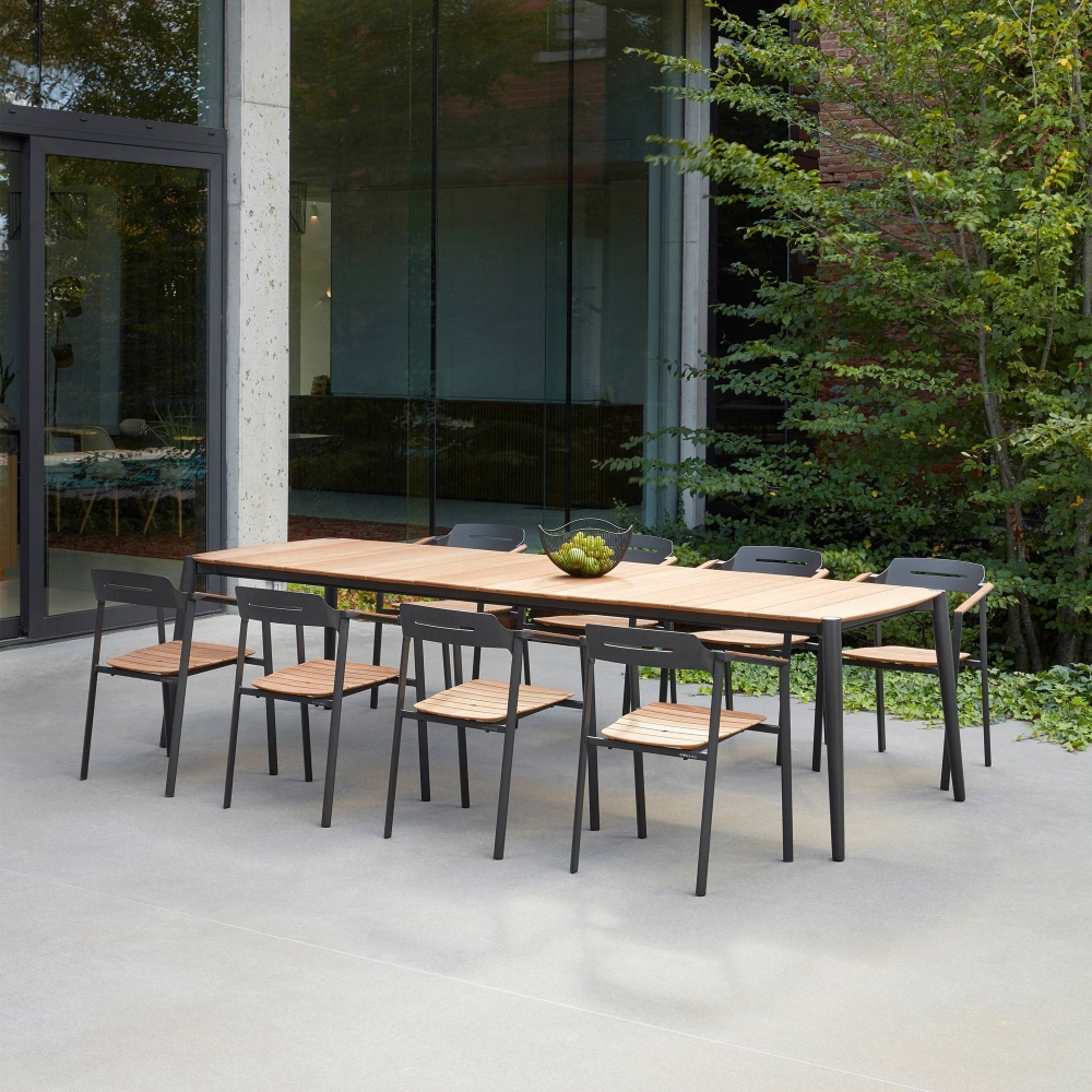 Diphano Icon dining armchair