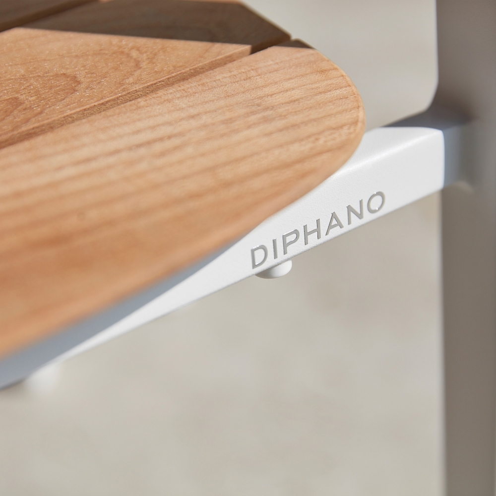 Diphano Icon dining armchair