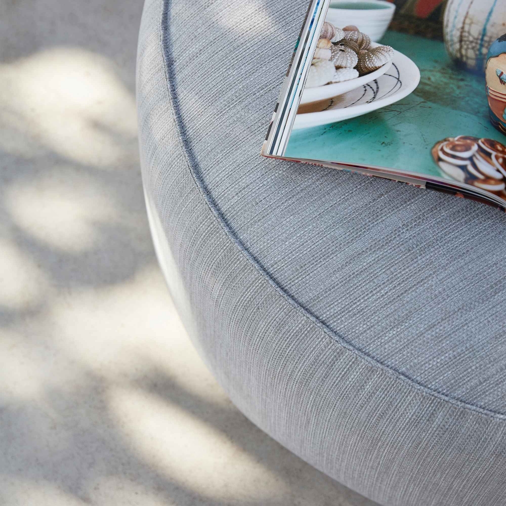 Diphano Easy Fit round pouf 70xR