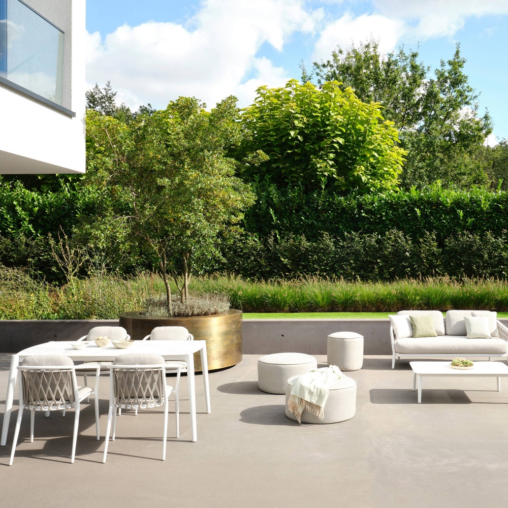 Diphano Icon dining table 164x95 cm 75h cm