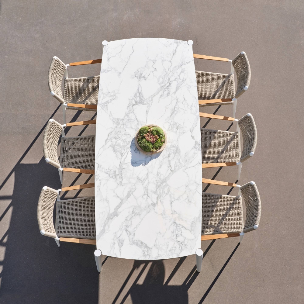 Diphano Icon dining table 226x104 cm 75h cm