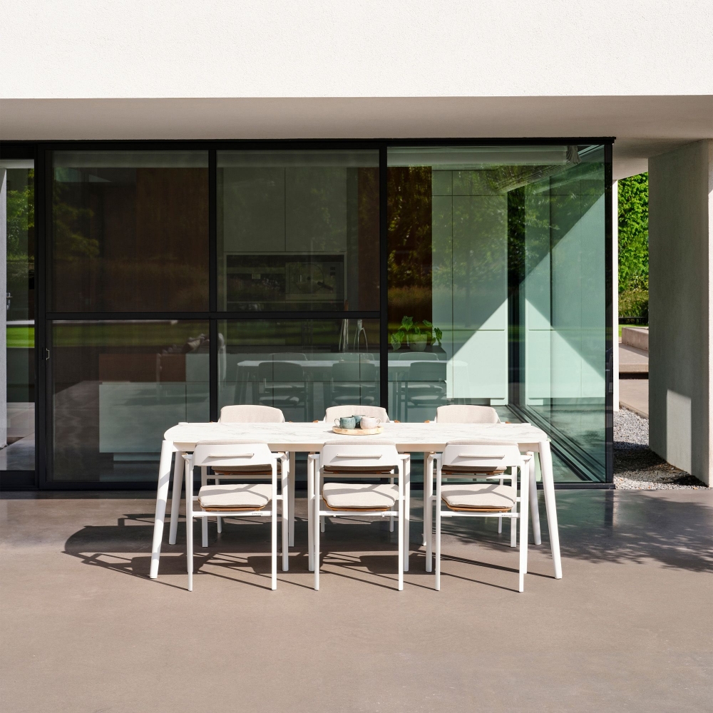 Diphano Icon dining table 226x104 cm 75h cm