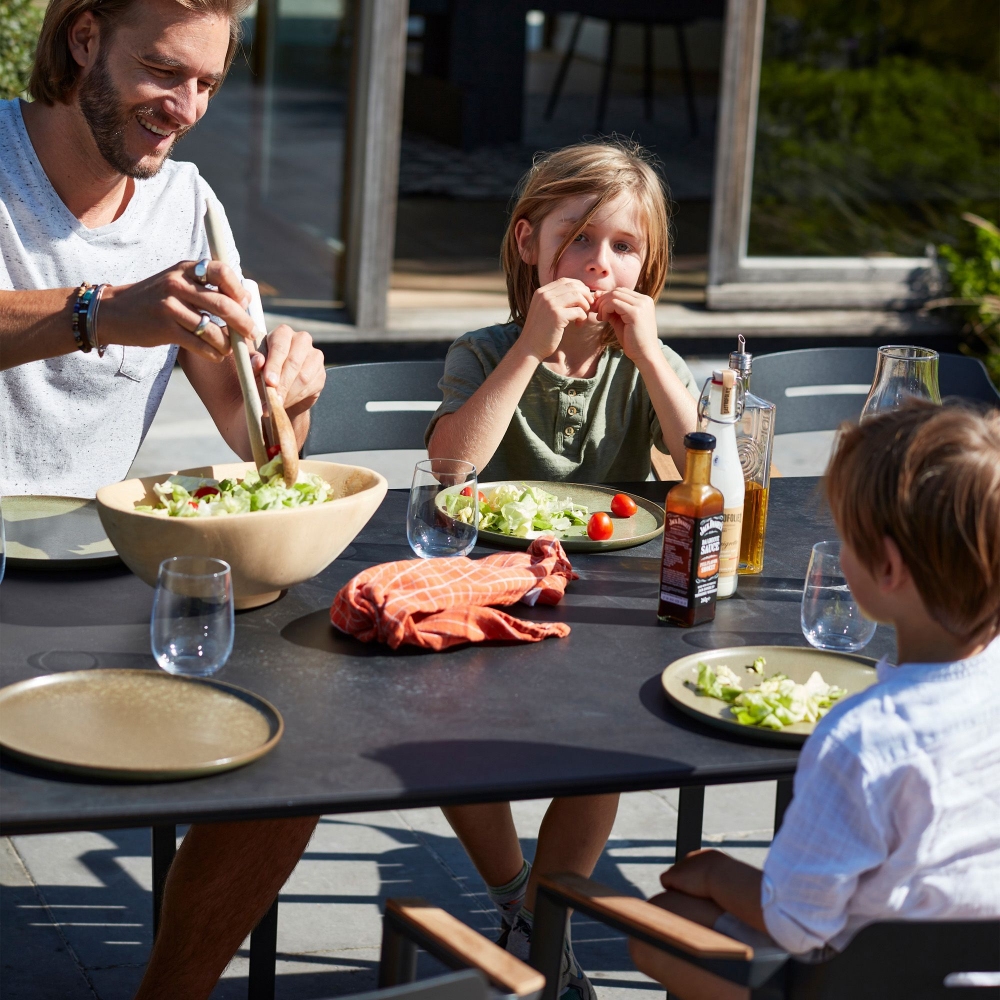 Diphano Icon dining table 292x104 cm 75h cm