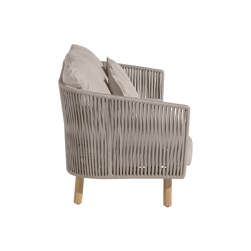 Diphano Newport two seater with cushions
