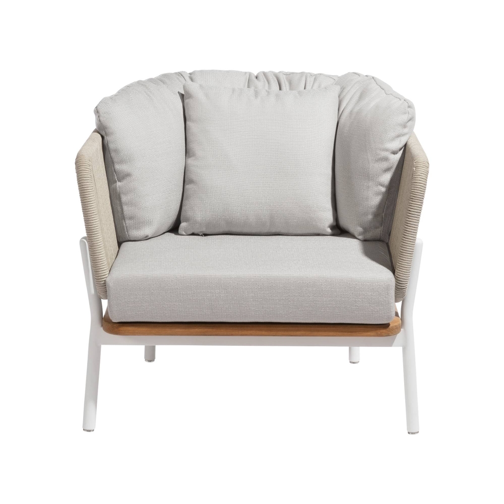 Diphano Omer lounge chair with cushions