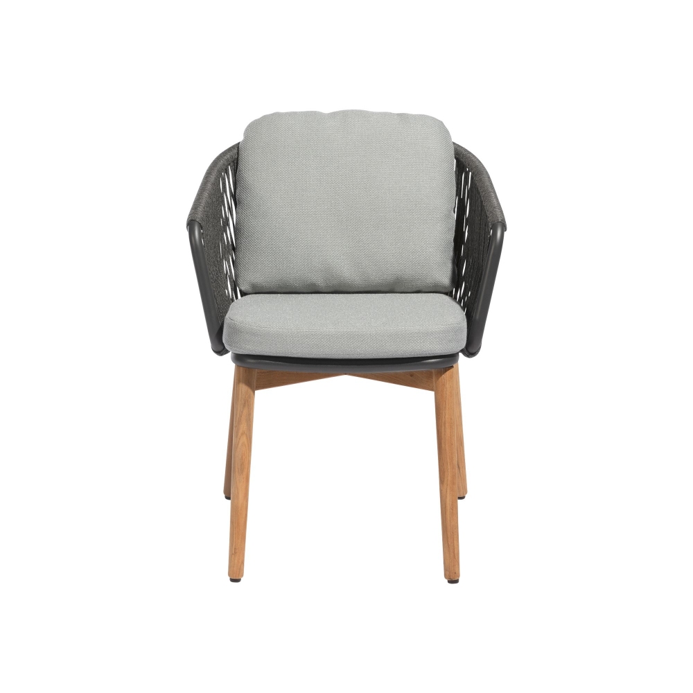 Diphano Newport dining armchair with cushions