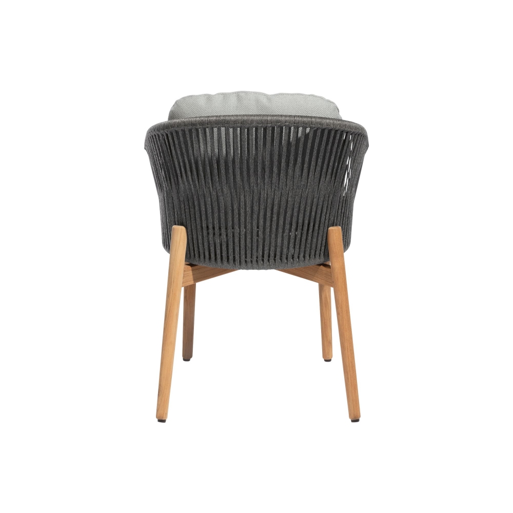 Diphano Newport dining armchair with cushions