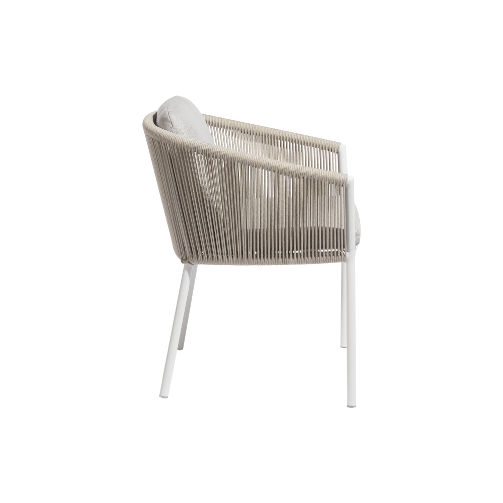 Diphano Omer dining armchair with cushions